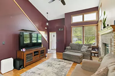 725 Tyler Street, Genoa, IL 60135 - Photo 2