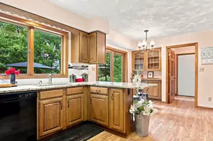 11240 308th Ave, Wilmot, WI 53192 - Photo 6