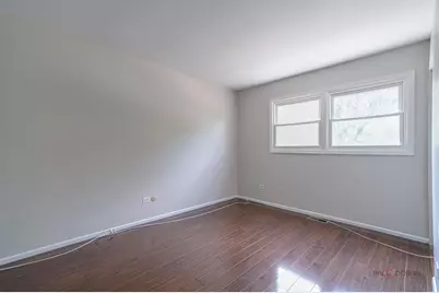 227 E Lakeside Drive, Vernon Hills, IL 60061 - Photo 36