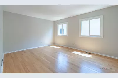 227 E Lakeside Drive, Vernon Hills, IL 60061 - Photo 28
