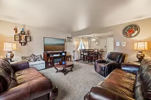 7139 99th St, Chicago Ridge, IL 60415 - Photo 4