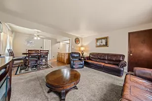 7139 99th St, Chicago Ridge, IL 60415 - Photo 6