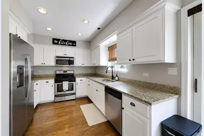 6816 W 65th Street #2, Chicago, IL 60638 - Photo 8