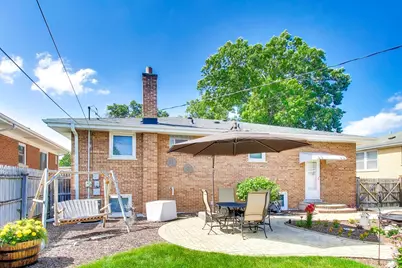 10629 Preston Street, Westchester, IL 60154 - Photo 30
