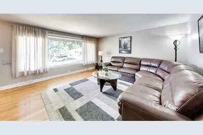 10629 Preston Street, Westchester, IL 60154 - Photo 4