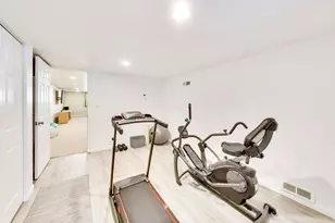 10629 Preston St, Westchester, IL 60154 - Photo 26