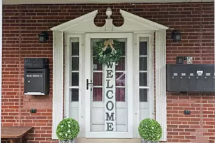 2 N Broadway Ave, Park Ridge, IL 60068 - Photo 2