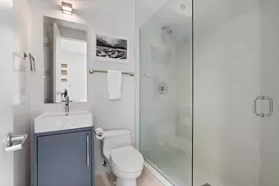 3030 N Lake Shore Dr, Chicago, IL 60657 - Photo 16