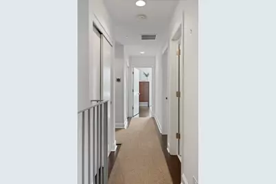 3030 N Lake Shore Drive #202, Chicago, IL 60657 - Photo 18