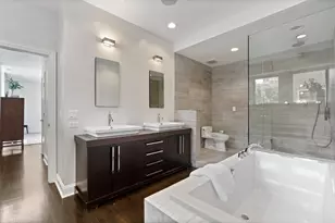 3030 N Lake Shore Dr, Chicago, IL 60657 - Photo 22