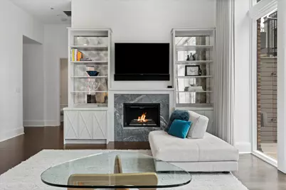3030 N Lake Shore Drive #202, Chicago, IL 60657 - Photo 6