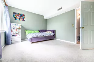 700 Wellington Ave, Elk Grove Village, IL 60007 - Photo 16
