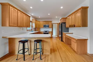 1360 Infanta Ct, Woodstock, IL 60098 - Photo 4