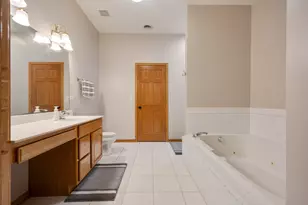 1360 Infanta Ct, Woodstock, IL 60098 - Photo 26
