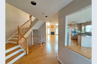 991 Sweetflower Drive, Hoffman Estates, IL 60169 - Photo 2