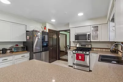 816 Bonnie Brae Lane, Bolingbrook, IL 60440 - Photo 20