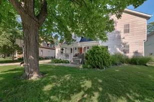 707 Glenshire Rd, Glenview, IL 60025 - Photo 2