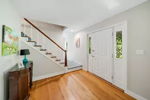 707 Glenshire Rd, Glenview, IL 60025 - Photo 4