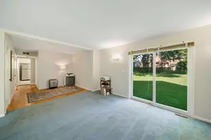 707 Glenshire Rd, Glenview, IL 60025 - Photo 16