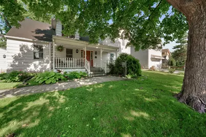 707 Glenshire Road, Glenview, IL 60025 - Photo 2