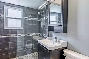 5935 W Patterson Ave, Chicago, IL 60634 - Photo 30