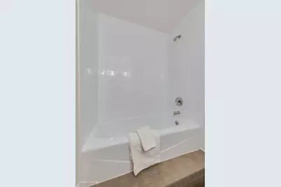 1872 N Clybourn Avenue #103, Chicago, IL 60614 - Photo 16