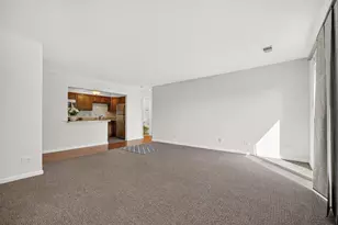 715 W Central Rd, Mount Prospect, IL 60056 - Photo 6