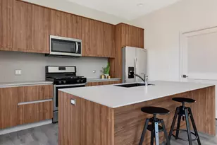 2146 N Nashville Ave, Chicago, IL 60707 - Photo 6