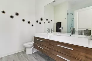 2146 N Nashville Ave, Chicago, IL 60707 - Photo 16