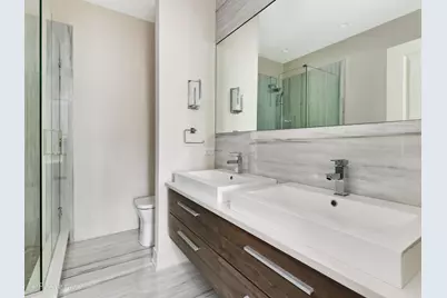 6911 N Western Avenue #2S, Chicago, IL 60645 - Photo 22