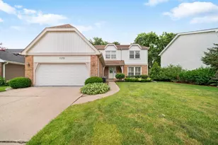 1170 Green Knolls Dr, Buffalo Grove, IL 60089 - Photo 1