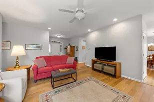 2168 Whitetail Dr, Aurora, IL 60503 - Photo 6