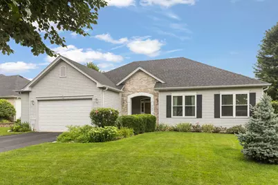 2168 Whitetail Drive, Aurora, IL 60503 - Photo 2