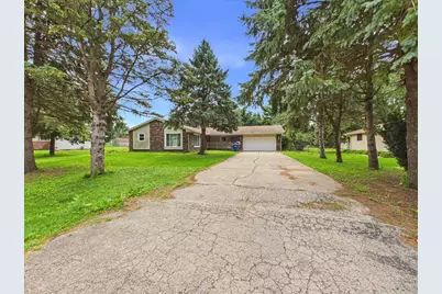 2783 Karr Road, Belvidere, IL 61008 - Photo 2