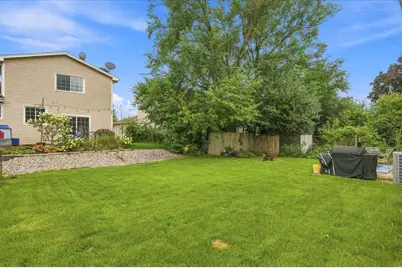 6780 Redwing Drive, Woodridge, IL 60517 - Photo 22