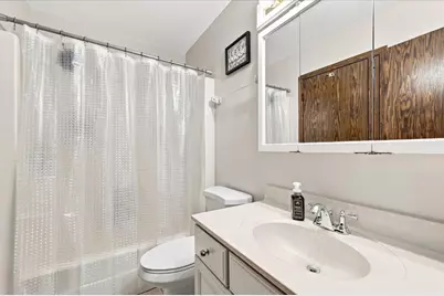 6780 Redwing Drive, Woodridge, IL 60517 - Photo 18