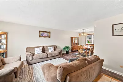 6780 Redwing Drive, Woodridge, IL 60517 - Photo 4