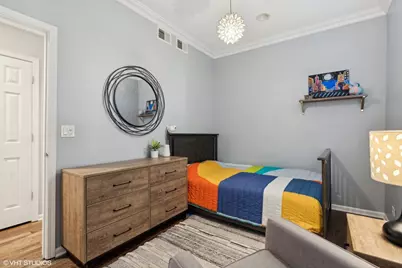 3233 N Racine Avenue #1, Chicago, IL 60657 - Photo 30