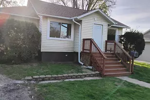 740 S Grace St, Lombard, IL 60148 - Photo 1