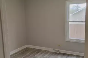 740 S Grace St, Lombard, IL 60148 - Photo 8