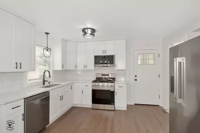 5244 S Tripp Avenue, Chicago, IL 60632 - Photo 12