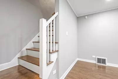 10231 S Rhodes Avenue, Chicago, IL 60628 - Photo 12