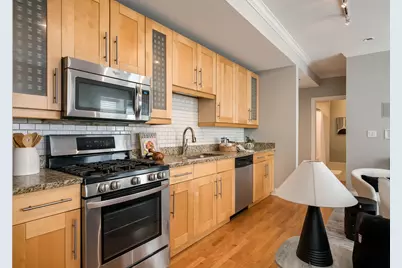 1856 N Sawyer Avenue #303, Chicago, IL 60647 - Photo 8