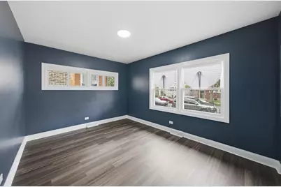 6601 S Francisco Avenue, Chicago, IL 60629 - Photo 16