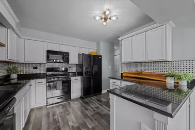 2134 Aberdeen Court #0, Hanover Park, IL 60133 - Photo 6