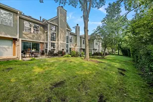 2134 Aberdeen Ct, Hanover Park, IL 60133 - Photo 16