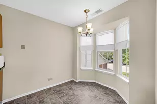 1914 Quaker Hollow Ln, Streamwood, IL 60107 - Photo 12