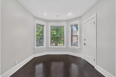 3023 W Wellington Avenue #1, Chicago, IL 60618 - Photo 2