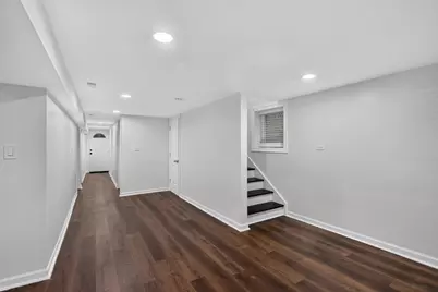 3023 W Wellington Avenue #1, Chicago, IL 60618 - Photo 16