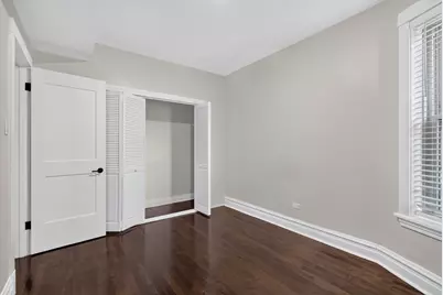 3023 W Wellington Avenue #1, Chicago, IL 60618 - Photo 8